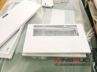 做钣金机箱要考虑的一些问题_呼和浩特戚彬客户关系管理有限公司