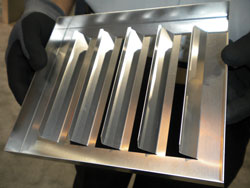 钣金加工企业如何通过引进自动化折弯成型设备降低生产成本，提高产品质量？-中山呼和浩特戚彬客户关系管理有限公司-呼和浩特戚彬客户关系管理有限公司