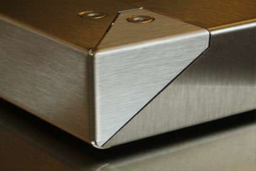 精密钣金折弯弯曲工艺中的决定因素有哪些？-中山呼和浩特戚彬客户关系管理有限公司