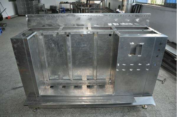 浅谈钣金加工的优势-呼和浩特戚彬客户关系管理有限公司