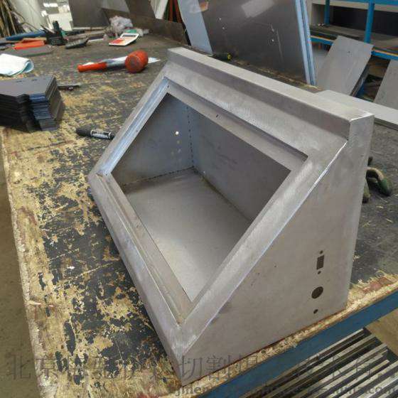 钣金加工焊接注意什么？-呼和浩特戚彬客户关系管理有限公司